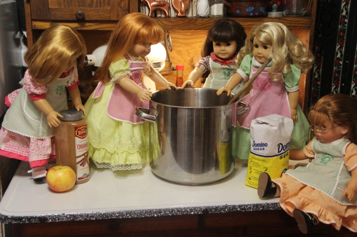 The dolls make applesauce- 18" in american girl doll adventures with stitching with Elli