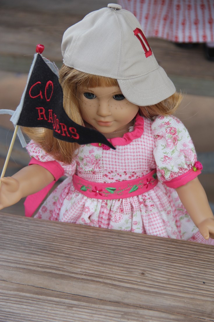 The dolls go to a baseball game- 18" in. doll adventures by stitching with Elli