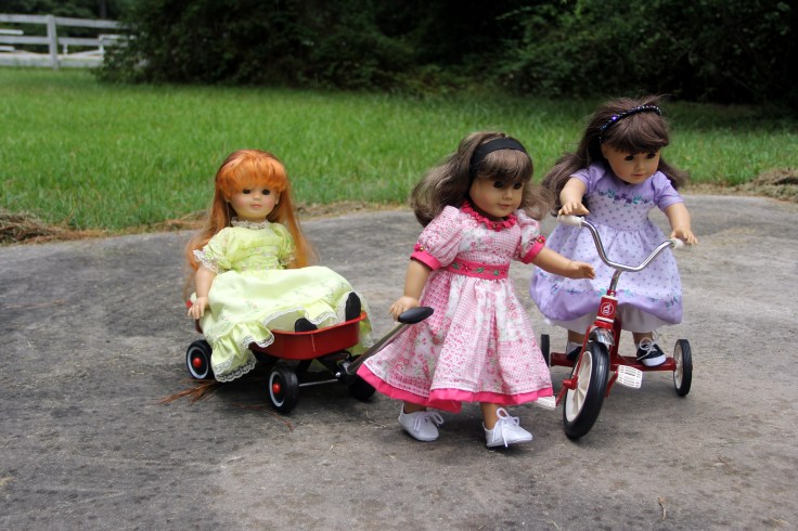Quick get inside before it starts raining harder!!- a 18" doll adventure by stitching with Elli