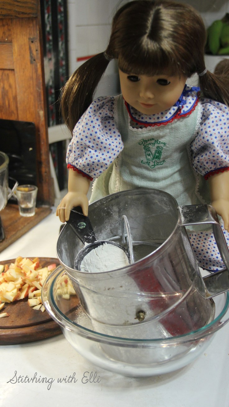 Making pancakes for breakfast!- a 18" doll adventure by Stitching with Elli