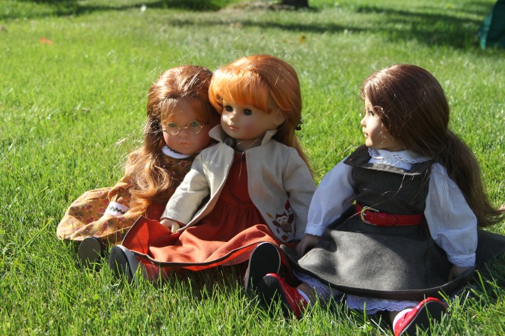 Sitting in the grass talking is a great way to spend the day- a 18" doll story with American girl, Corolle and Gotz dolls.