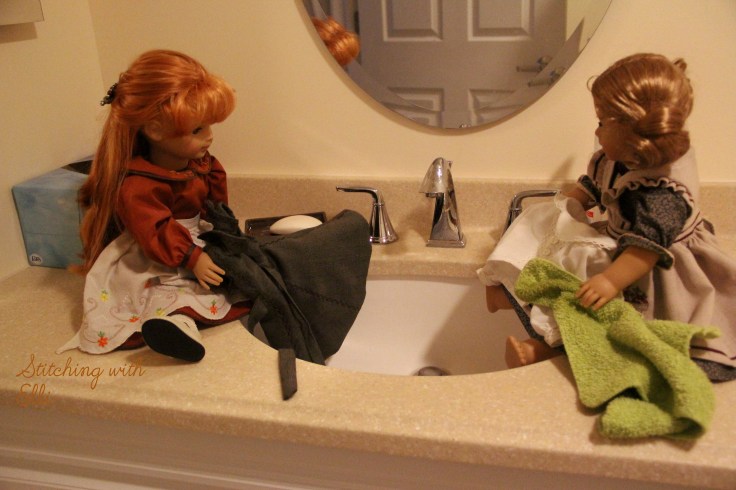 Even dolls have to wash their clothes! -a 18' doll story by Stitching with Elli