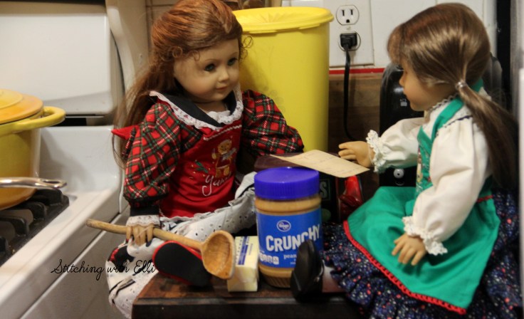 The Dolls bake Christmas Cookies- a 18" doll story by Stitching with Elli
