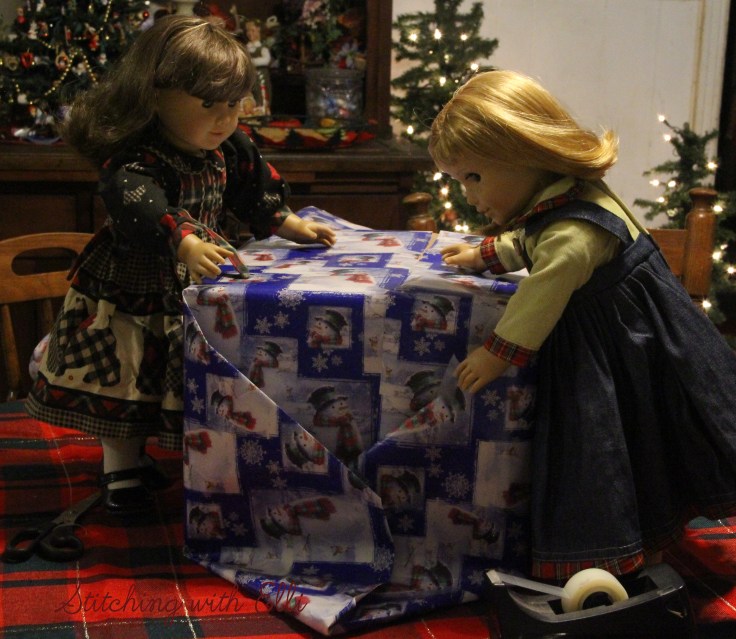 Wrapping presents for Christmas!- An american girl Christmas story by Stitching with Elli