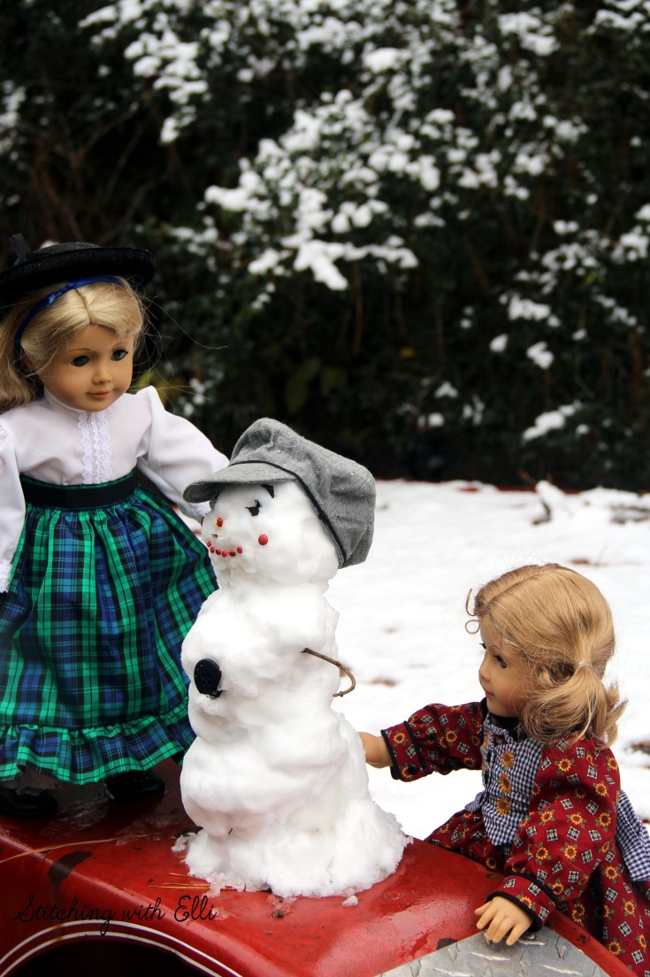 Debbie and Lanie enjoy their snow day. See the rest of their snowy adventure on www.stitchingwithelli.com